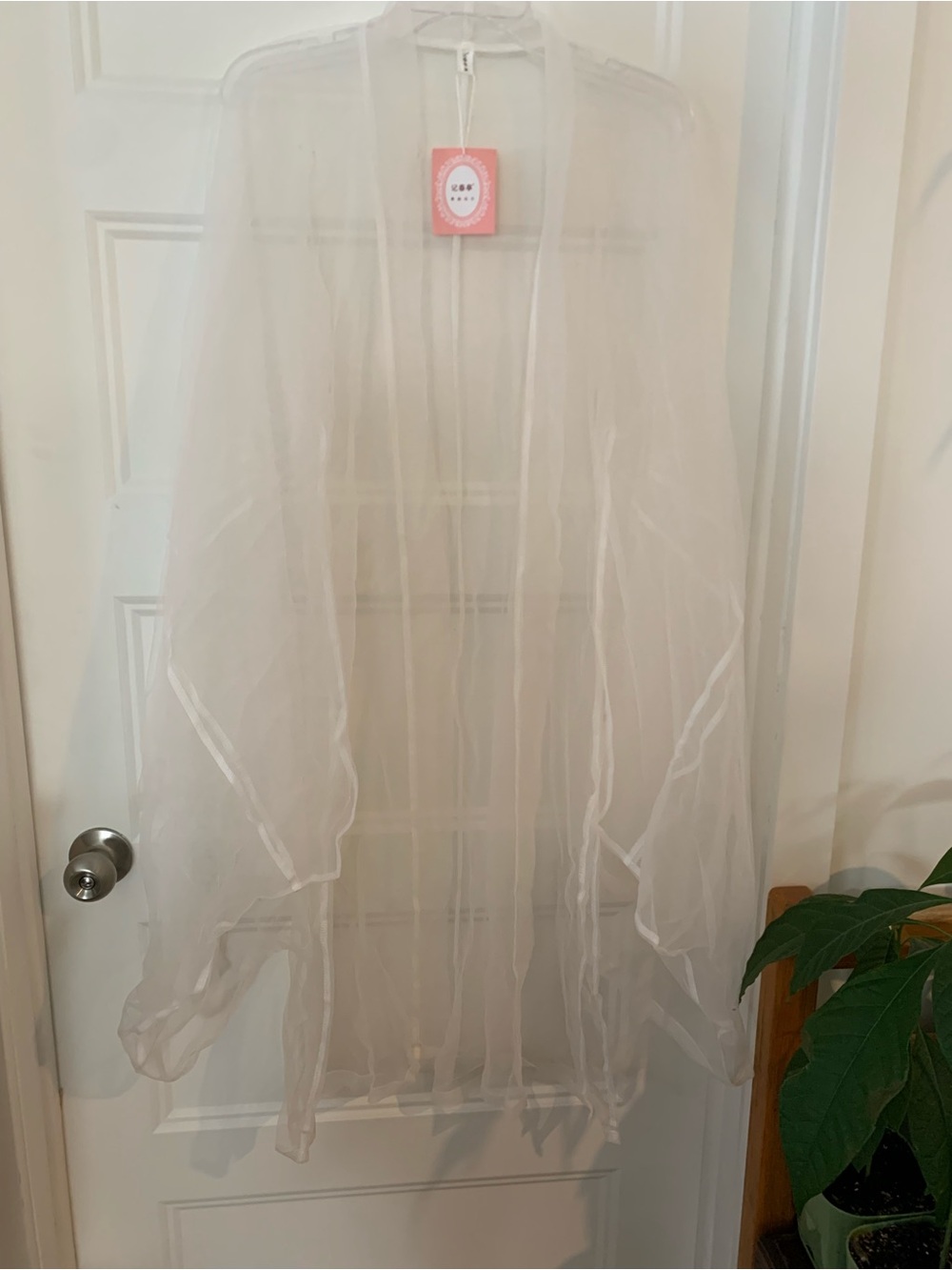Women's Asian style Sheer tule Cream Kimono Cover-Up New with Tags
